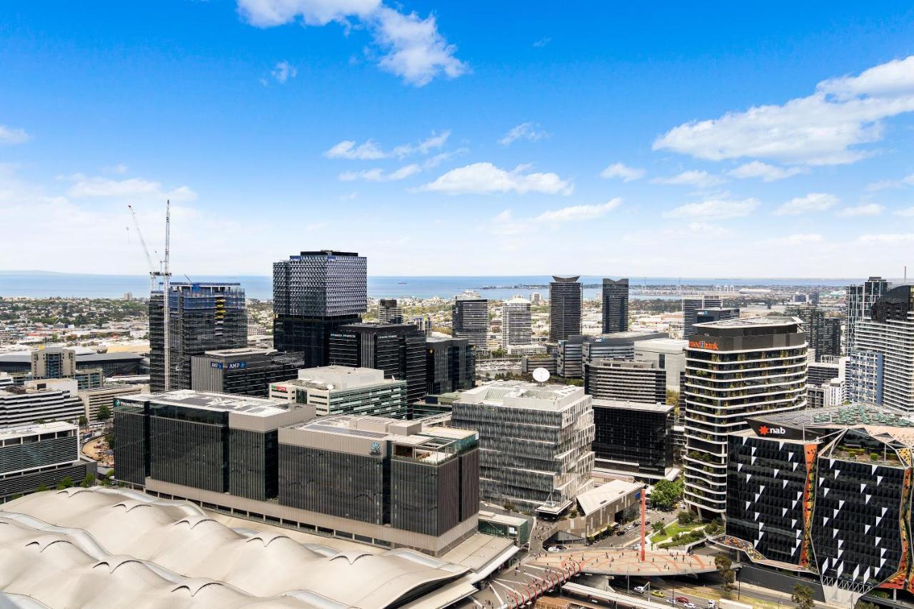 Complete Host Hudson Apartments Melbourne Exterior photo